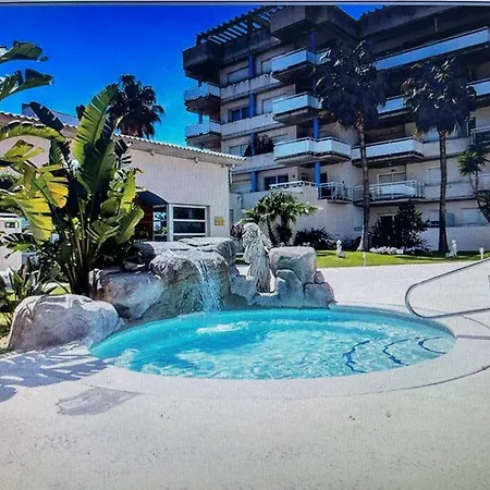 Superbe Avec Roof Et Piscine Apartman Roses